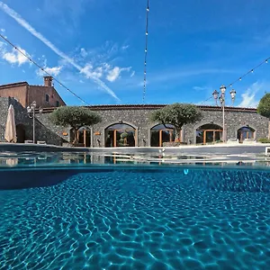 Etna Quota Mille Boutique Hotel, Typical Sicilian Food & Wine Randazzo